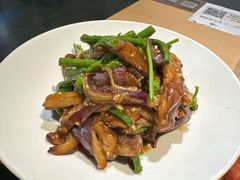 -关东小磨东北菜(上海长风大悦城店)