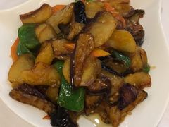 地三鲜-关东风老北方菜馆(桂芳园店)