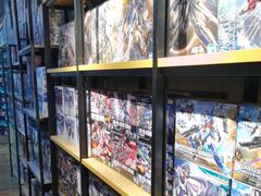 -七七漫品动漫店