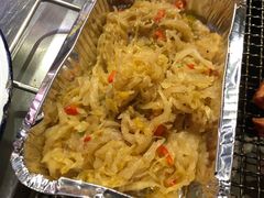烤酸菜-马路牙子地桌烤肉(工体店)