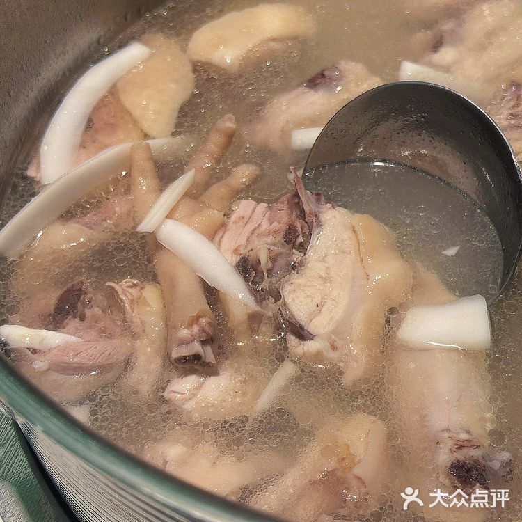 清远新店🥥9.9吃到椰子鸡也是好nice的呀！