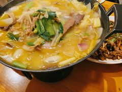 泰式咖喱牛杂锅仔-丁记盐蘸牛肉·新杭菜(河东路店)