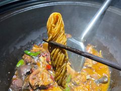 -挂旗柴锅鸡(蚌山区嘉年华店)