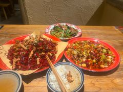 -破三川·新川菜(静安大融城店)