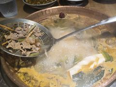 -洱火云南酸菜牛肉火锅(石景山当代商城店)