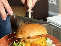 -LESCEDARS Brasserie Bistro香柏树