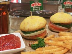 -棒约翰比萨·意面(剑河店)