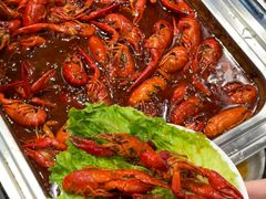 -来龍儿鲜切牛肉自助老火锅