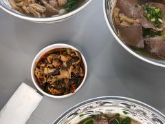 -粉吖吖·邵阳米粉(体育西路店)