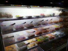自助取餐区-马路牙子地桌烤肉(工体店)