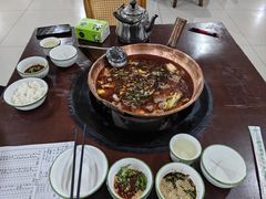 -朝伟清真铜瓢牛肉馆(三十年老·店)