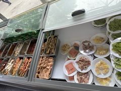 -万记麻辣烫国展总店