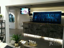 -FAB HAIR CLUB