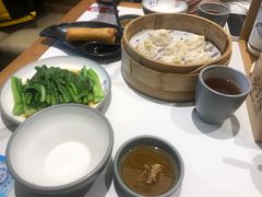 -馋三尺蟹粉小笼(人民广场店)