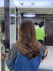 -藤野造型烫发染发