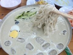 -亲昵春川鸡排(韩国美食街店)