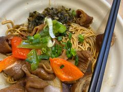 -佬钱湾仔(衣裳街店)