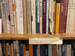 -斯多格书乡(北京大学畅春园店)