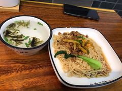 -乾厨府(乌山西路金樽店)