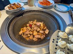 -遇东北林区铁锅炖(南开店)