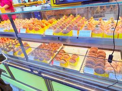 -85度C(生甜甜圈研究工坊·上海平凉店)