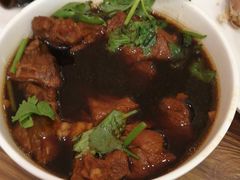 -清真吴记门钉肉饼·喜多利