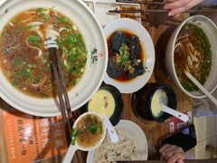 -湘人龙记老长沙米粉(鸟巢店)