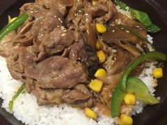 -卢家妈妈·西餐厨房(卜蜂中心店)