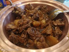 鸡肉焖土豆-白家大院·王府宫廷菜(苏州街店)