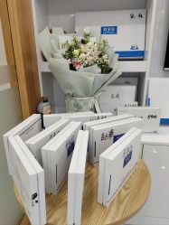 -靓芙泉专研痘痘肌