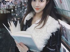 -钟书阁(珍园店)