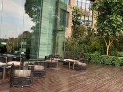 -深圳隐秀山居酒店