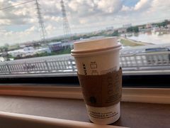 -星巴克(广州南站A18检票口楼上)