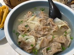 -老新隆牛肉锅贴(新街口店)