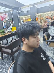 -藤野造型专业烫染接发