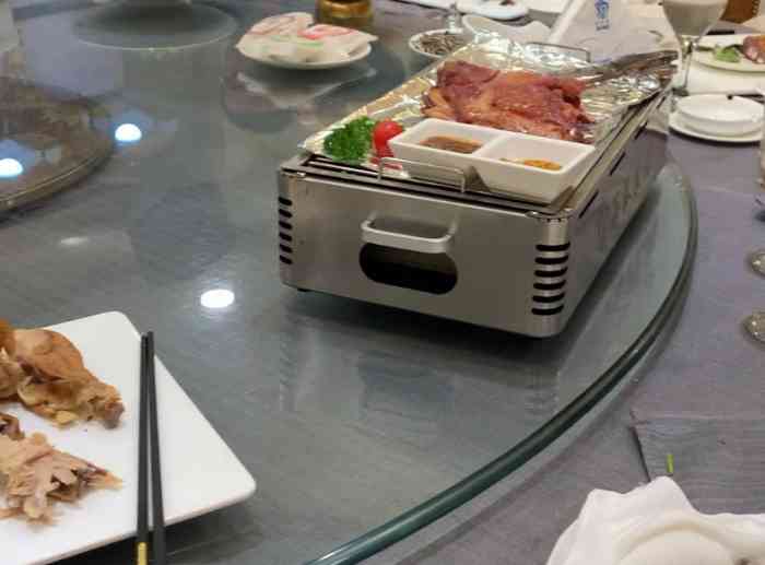 海泰食府(六里桥店)-"今天今天来北京,张俊海在饭店来吃饭,嗯,.