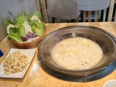 -陈大锅·岳阳鱼馆·地道岳阳菜(美食街店)