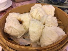 蜜汁叉烧包-点都德(大茶楼店)