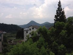 -安吉龙王山峡谷漂流