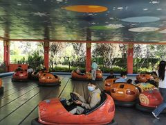 -七彩云南欢乐世界