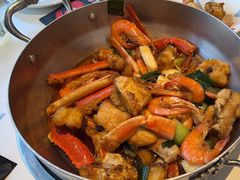 -七欣天香辣蟹火锅(闵行浦江欢乐颂店)