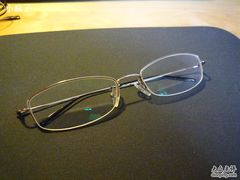 -朱师傅眼镜·蔡司·依视路·尼康(市先进店)