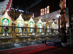 -ခြောက်ထပ်ကြီးရွှေသာလျောင်းဘုရားကြီး