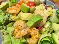 牛油果大虾色啦-榖屋house of flour(张江首店)