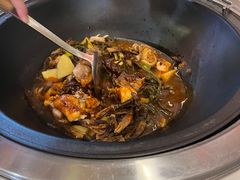 -人民公社铁锅炖·东北菜(卫国道店)