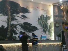 -绿岛汤泉韩式休闲会所