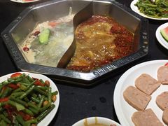 -重庆德庄火锅(体育中心店)