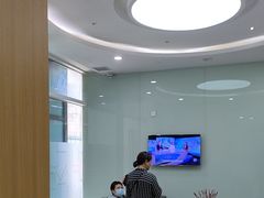 -雅悦齿科(顾村公园店)