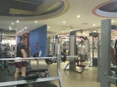 -奇迹健身(SM广场店)
