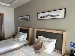 -大理洱海龙湾假日酒店